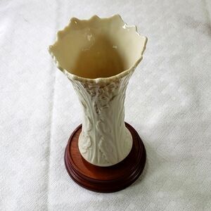 Lenox Woodland Collection Vase
